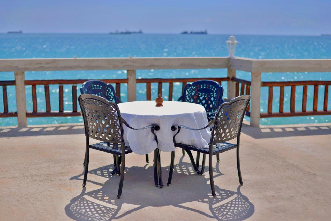 Royal Cliff Zanzibar Hotell Eksteriør bilde